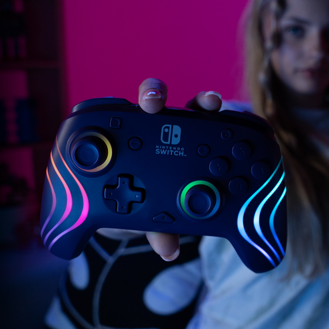PDP REMATCH GLOW Wireless Controller Super Star Glow-in-the-Dark For Nintendo  Switch, Nintendo Switch OLED Model Super Star 500-202-STGD - Best Buy